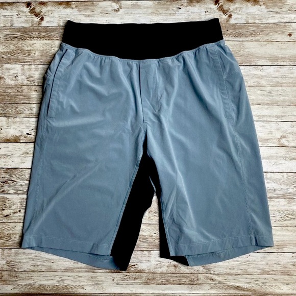 Lululemon Men's Light Blue Athletic Gym Shorts - Picture 1 of 4